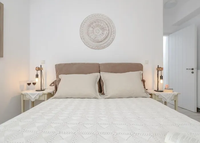 Naxian Wave Seaside Villa