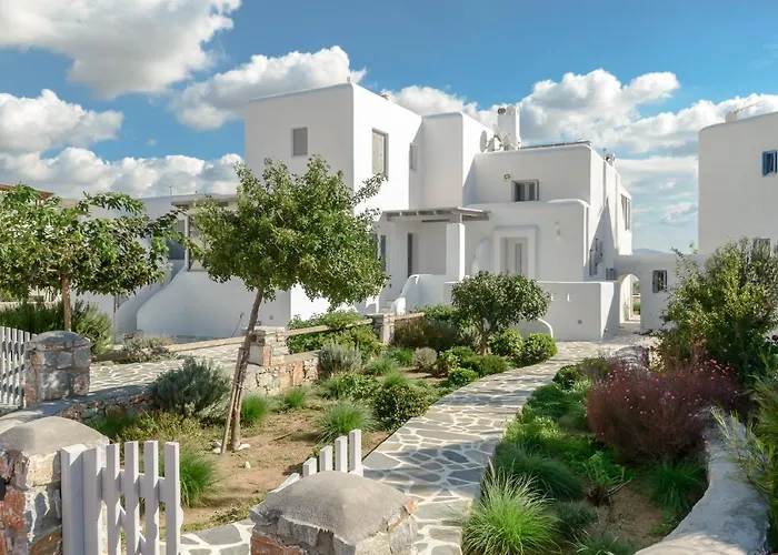 Naxian Wave Seaside Villa *