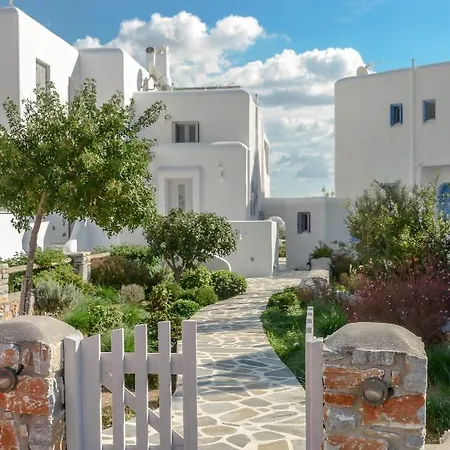 Naxian Wave Seaside Mikri Vigla